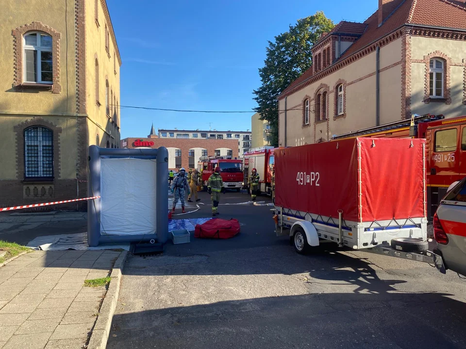 Niezidentyfikowana przesyłka w starostwie. Do akcji wkroczyły służby